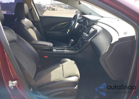 2016 Buick Lacrosse z USA, uszkodzony, nr VIN 1G4GA5G37GF203303